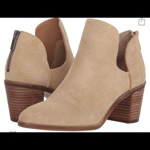 *SOLD Lucky brand Powe booties